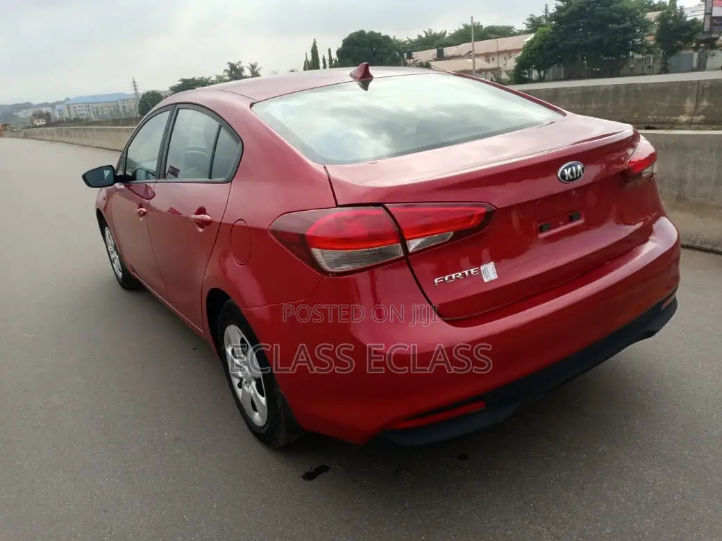 Kia Forte 2017 Red