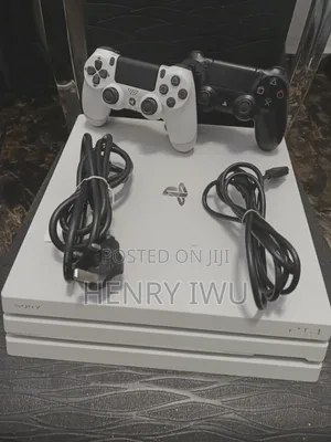 PS 4 Pro, 1TB With 2 Control and 10 Games