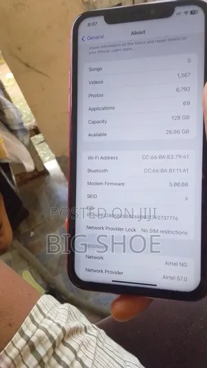 Apple iPhone 11 128 GB Red