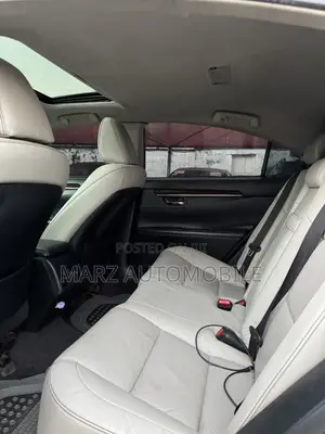 Lexus ES 2014 Gray