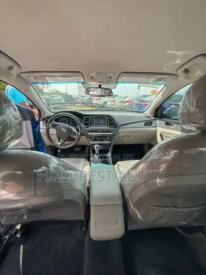Hyundai Sonata Limited 2018 Blue