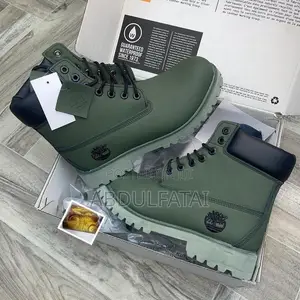 Men Classic Jelly Shoes