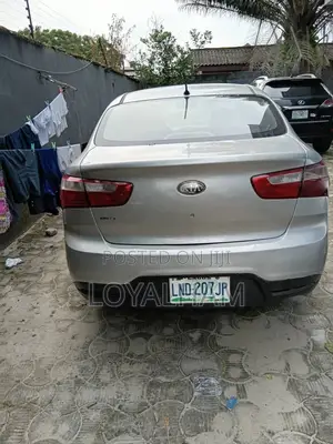 Kia Rio 2013 Silver