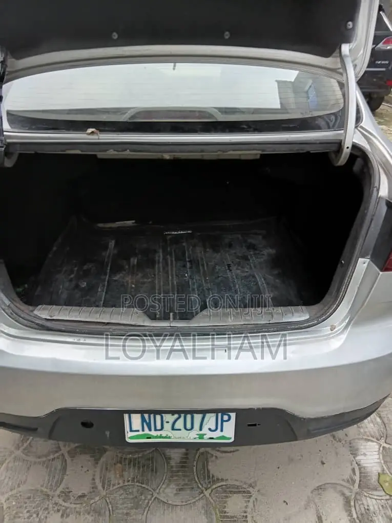 Kia Rio 2013 Silver