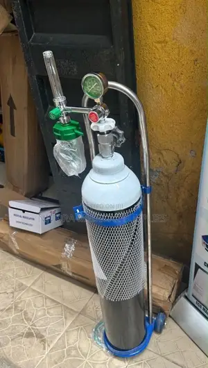 Oxygen Cylinder and Accessories (Gauge & Trolley)