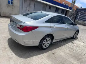 Hyundai Sonata 2013 Silver