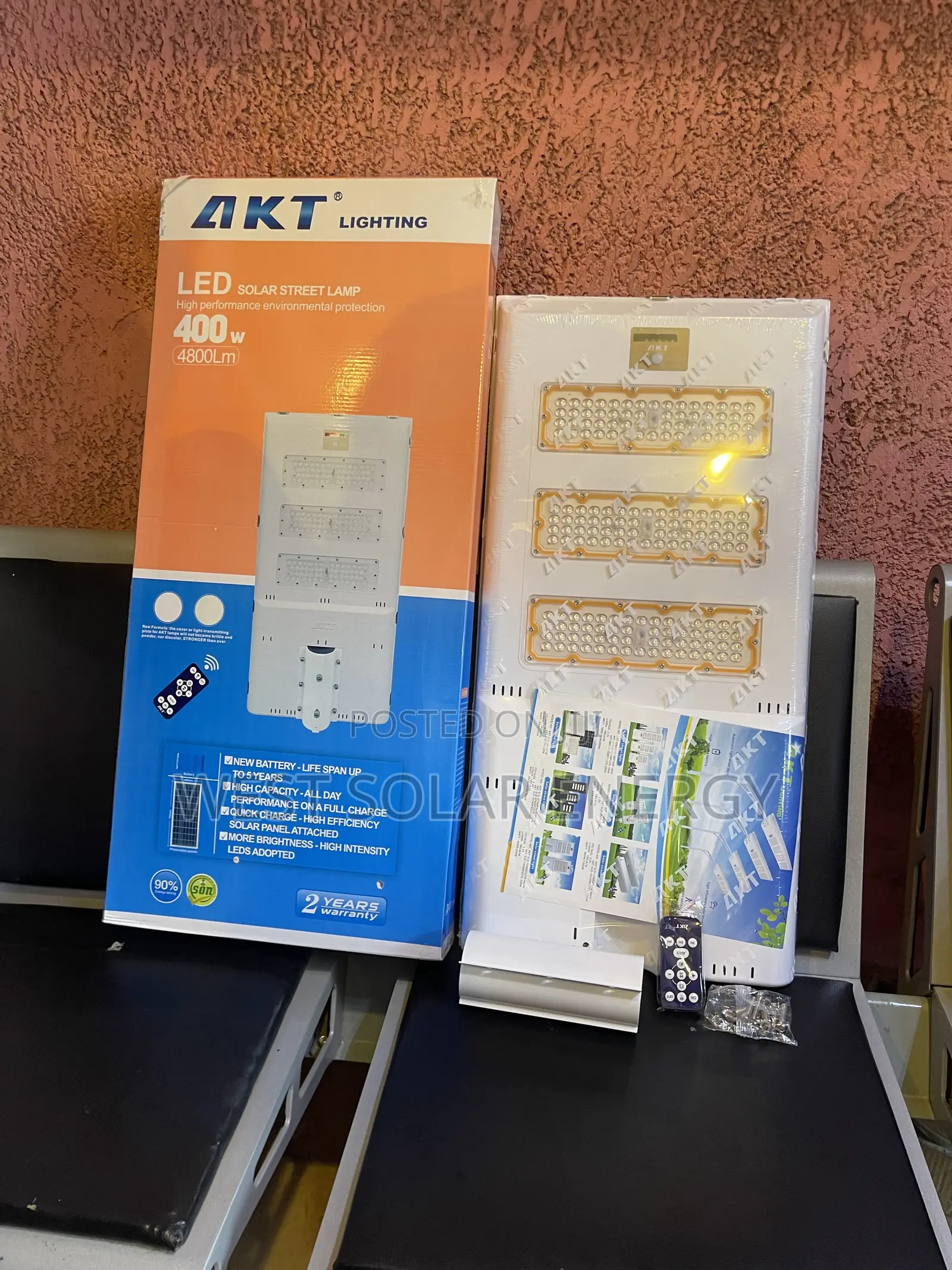 400W AKT Solar Street Lamp