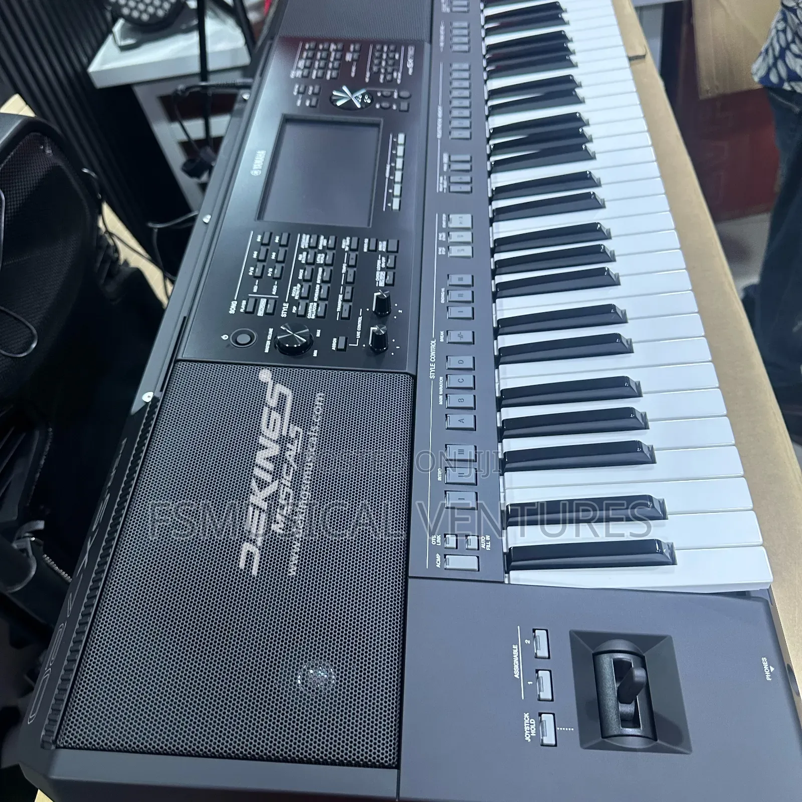 Yamaha Electroinc Keyboard PSR-SX720