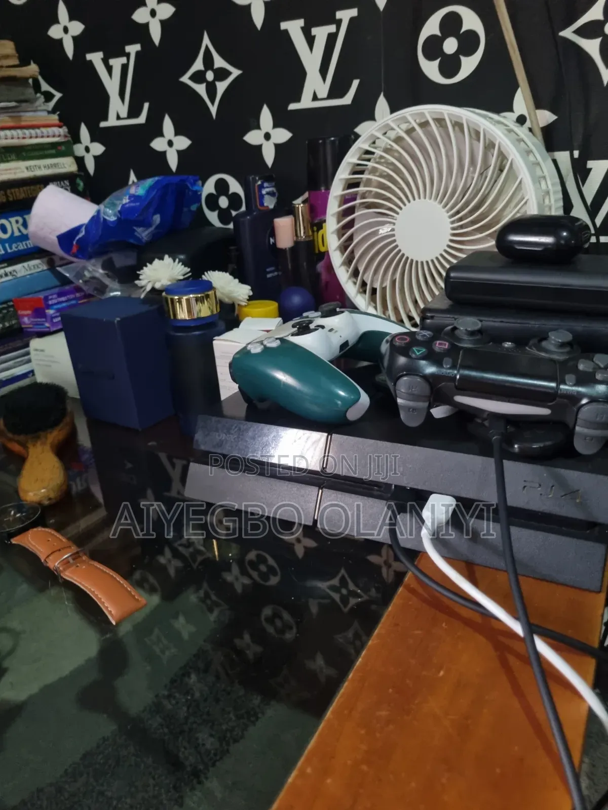 Play Station 4