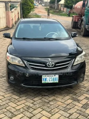 Toyota Corolla 2012 Black