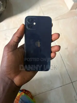 Apple iPhone 12 64 GB Black