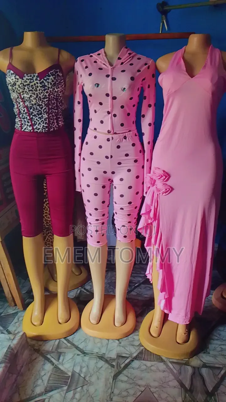 Emiwise Designz & Collections
