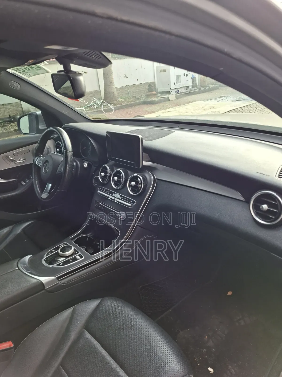 Mercedes-Benz GLC-Class 2019 Silver