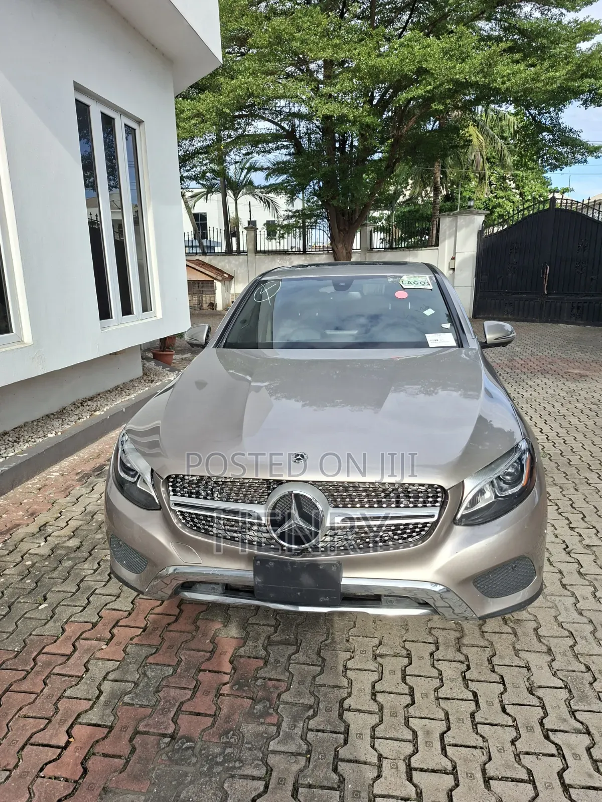 Mercedes-Benz GLC-Class 2019 Silver
