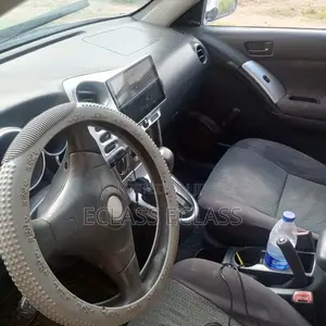 Toyota Matrix 2005 Silver