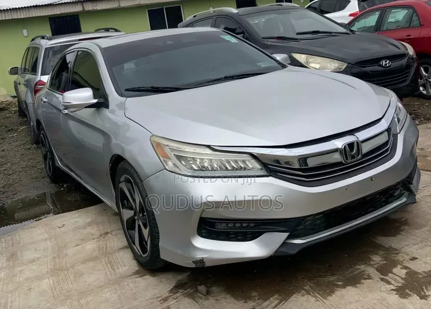 Honda Accord 2013 Silver
