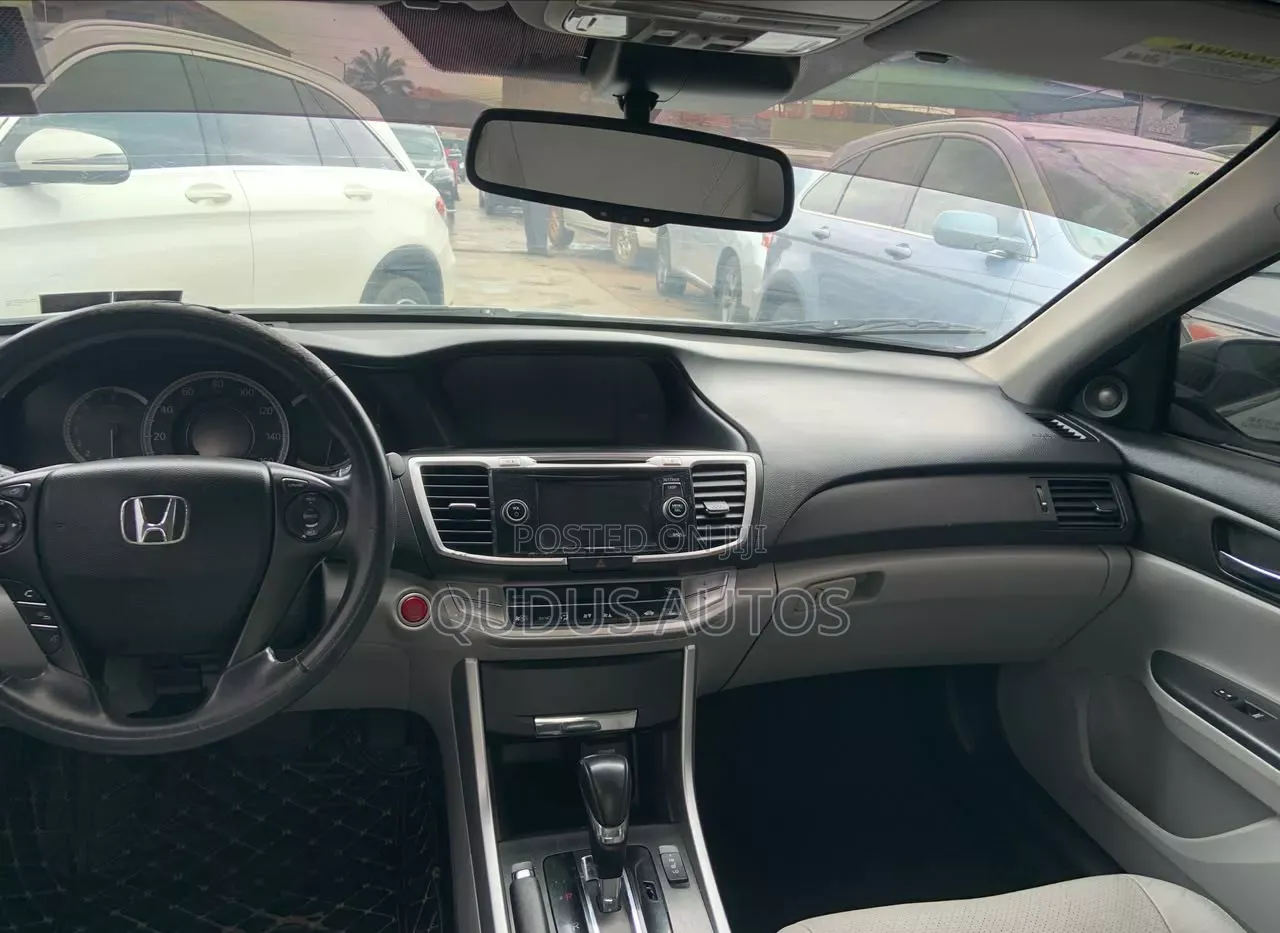 Honda Accord 2013 Silver