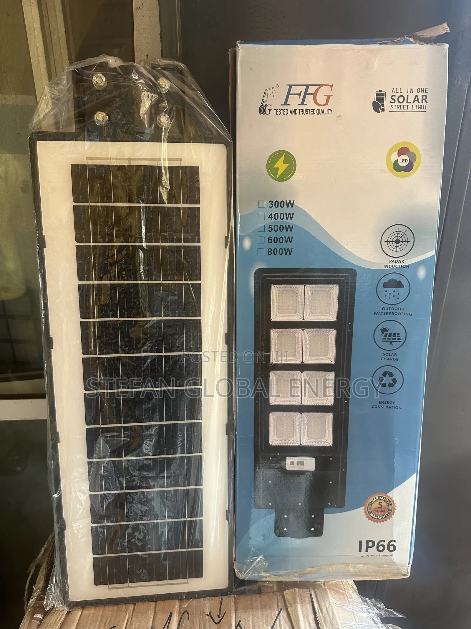 4eye Divided FFG Solar Street Light