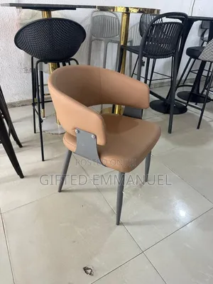 Dining Chairs – Stylish & Comfortable