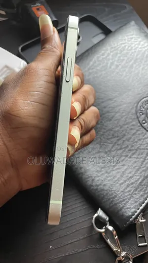 Apple iPhone 12 128 GB Green