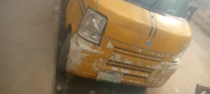 Suzuki Every 2010 Yellow