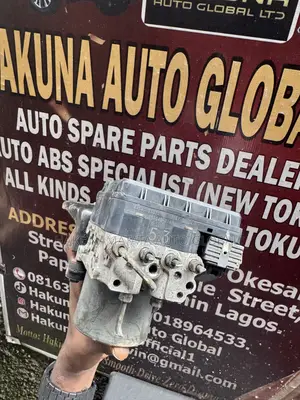 Toyota RAV4 2006–2011 Original ABS Pump and Brake Module