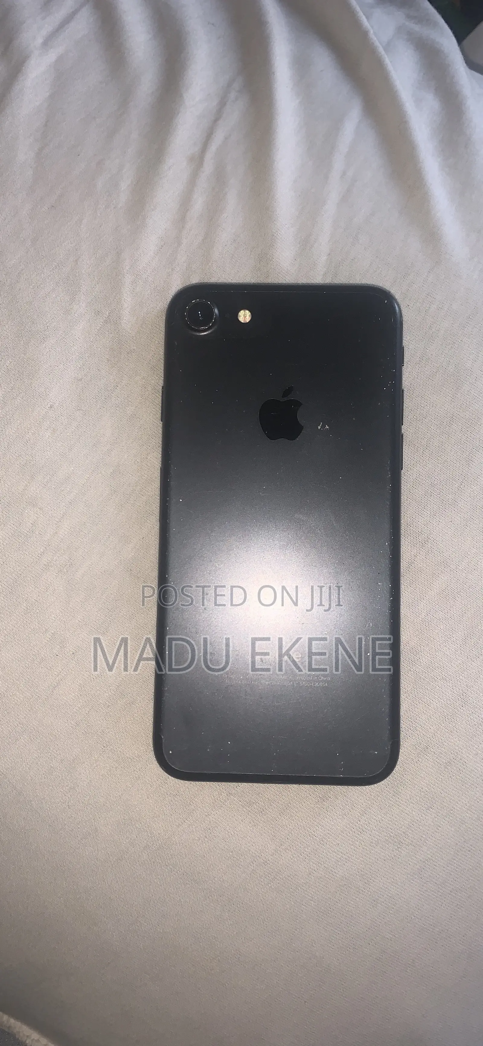 Apple iPhone 7 32 GB Black