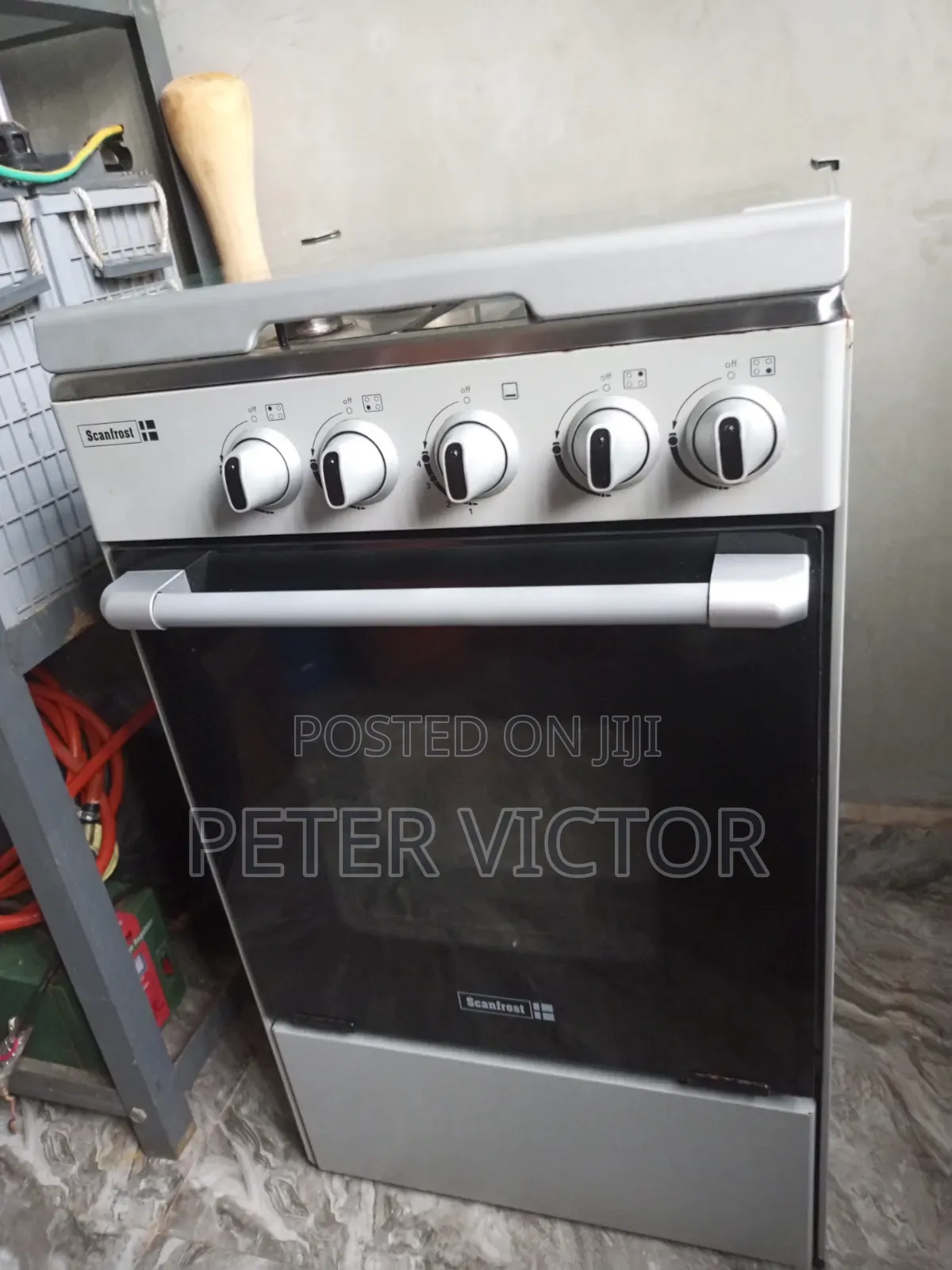 Scanfrot Gas Cooker With Oven and Grill