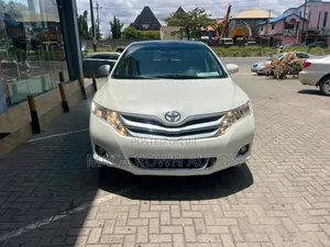 Toyota Venza Limited 2013 White
