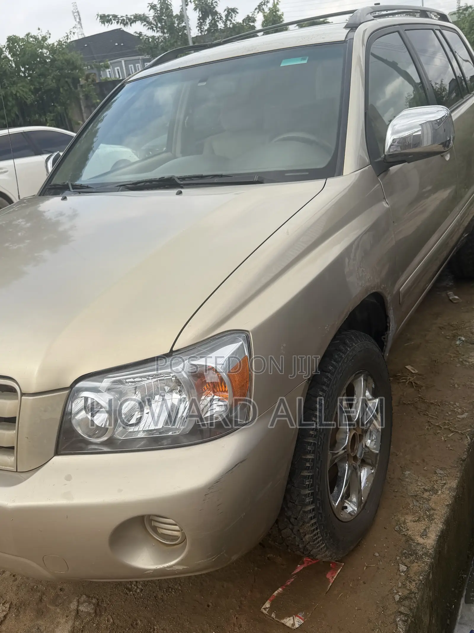 Toyota Highlander 2004 Gold