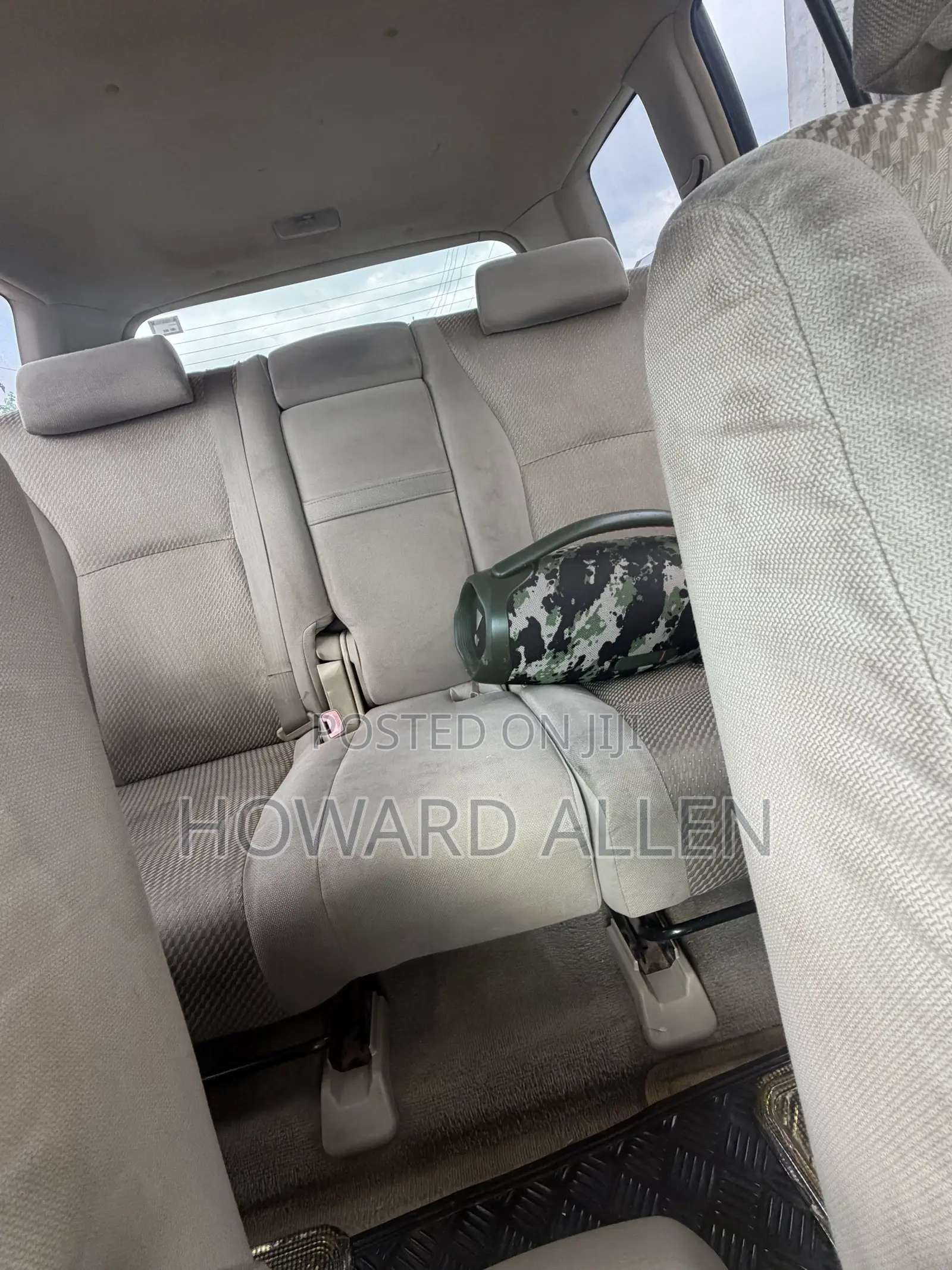 Toyota Highlander 2004 Gold