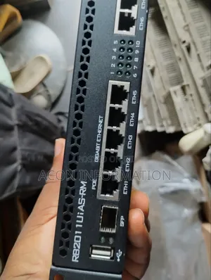 USED MikroTik Routerboard RB2011UIAS-RM