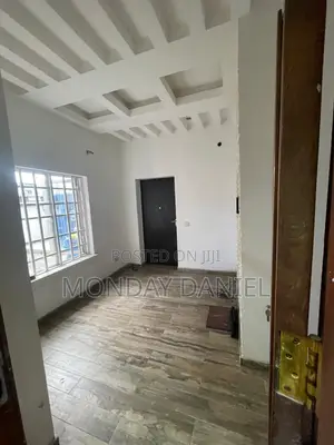 1bd Space for Commercial in a Content Studio for Fashion,make Up,etc