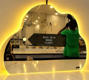 80x60cm M14 Mirror With 3 Lights