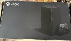 Xbox Series X 1tb, Two Controllers, 2cds