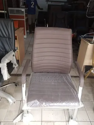 Executive Visitors Chair