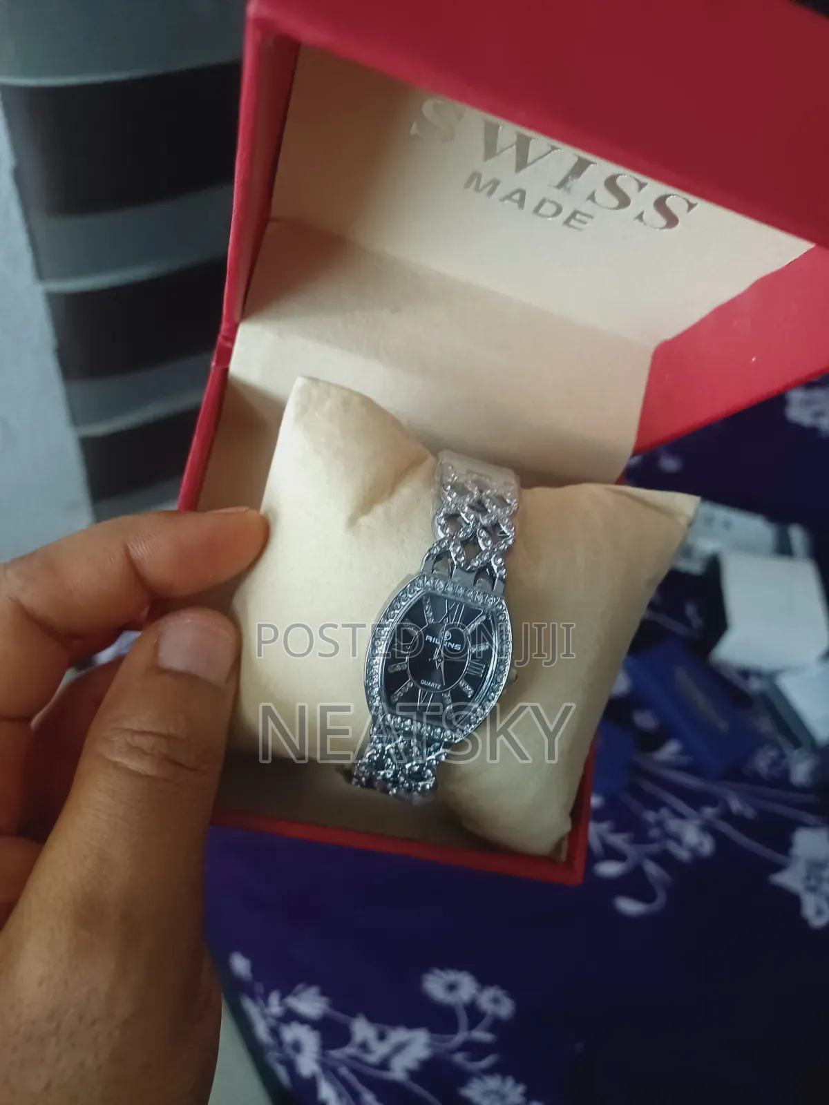 Quality Riluns Female Wristwatch