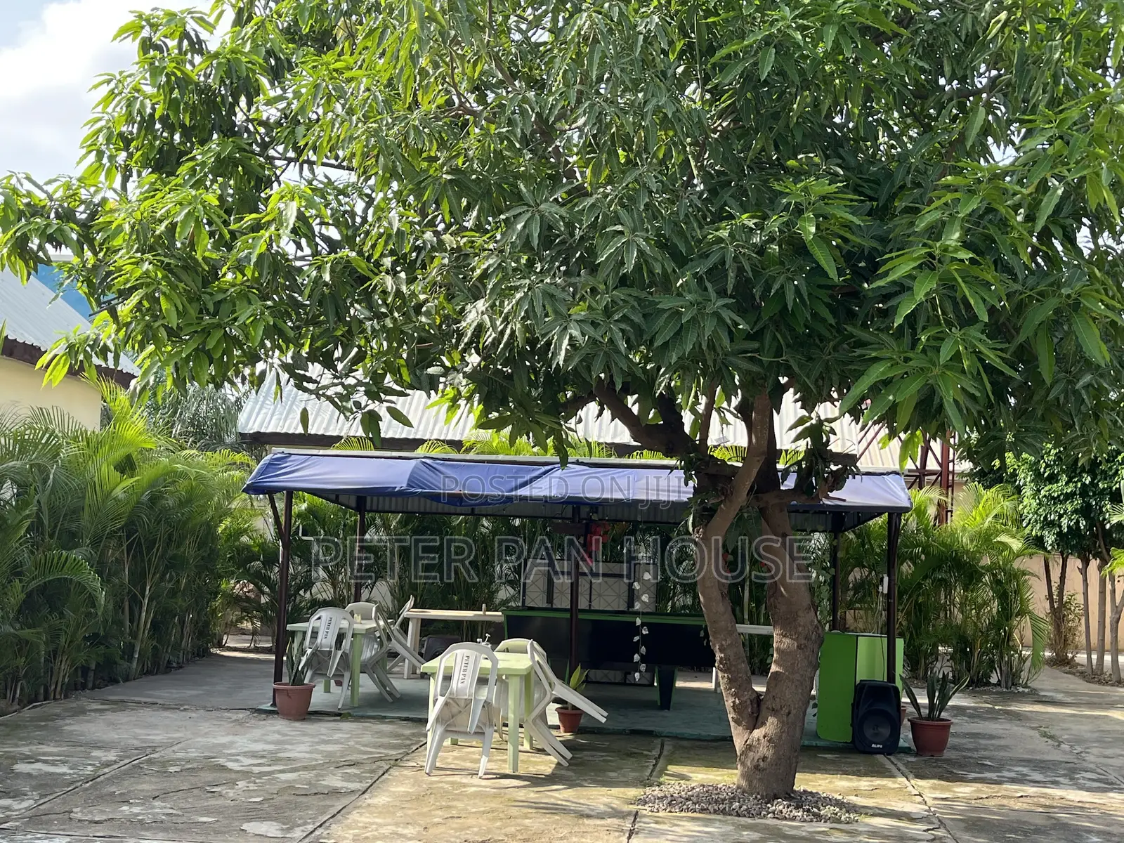 1Bedroom Self-Contained Apartments at Peter Pan Guesthouse Lugbe