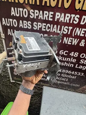 Toyota Venza 2011–2012 Original ABS Brake Pump