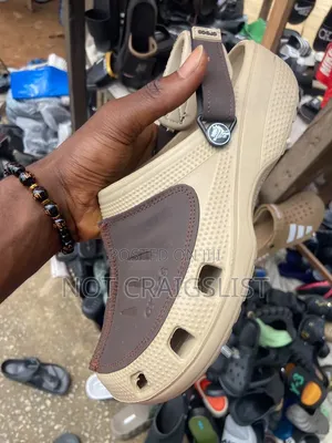 Yukon Crocs Lekki – Comfortable Lightweight Slippers, Fast Delivery.