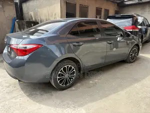 Toyota Corolla LE Eco Premium 4dr Sedan (1.8L 4cyl CVT) 2015 Gray