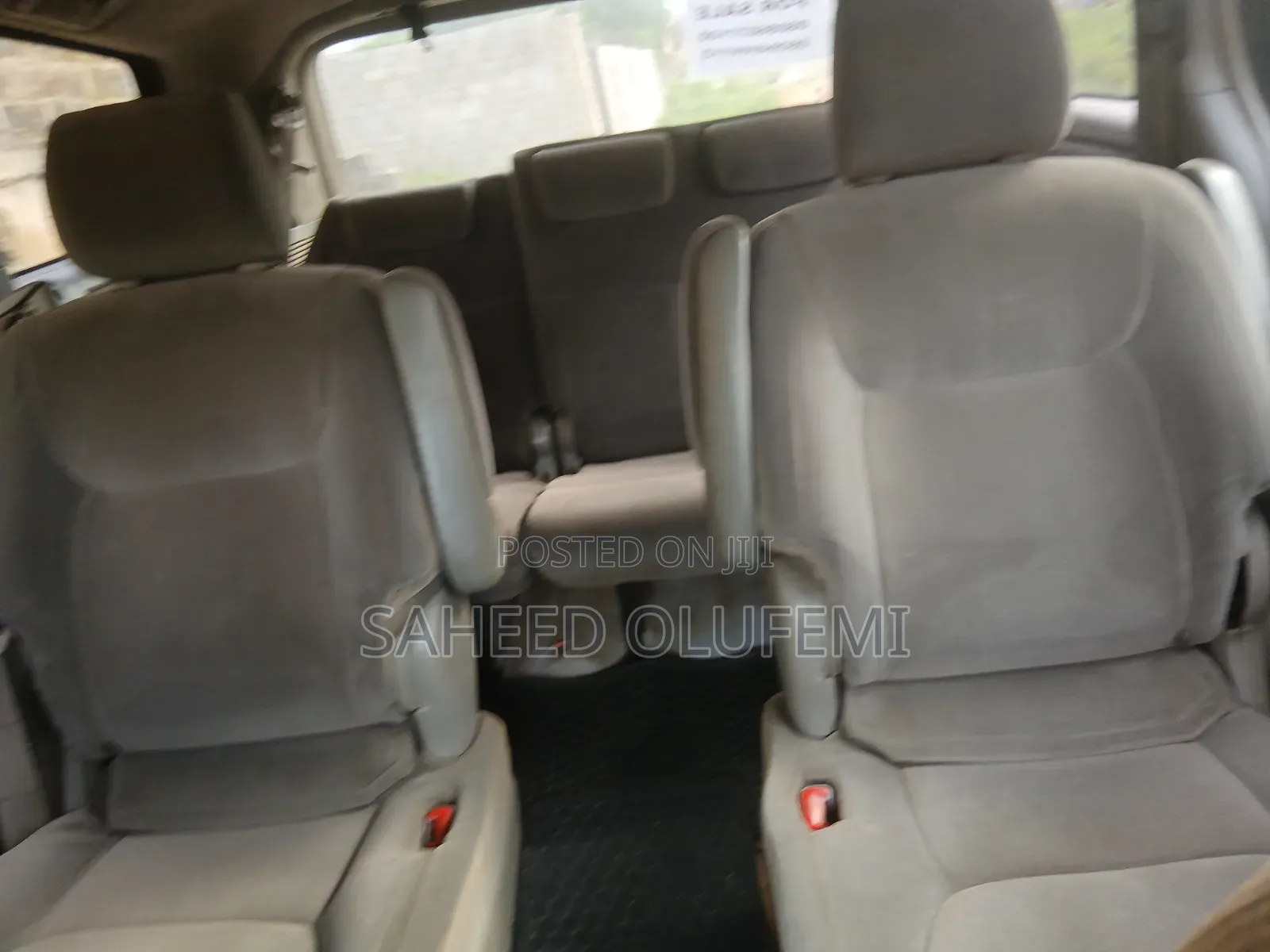 Toyota Sienna 2005 Silver