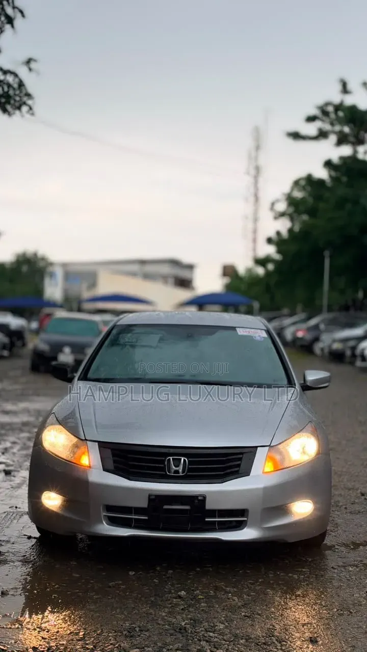 Honda Accord 2008 Silver