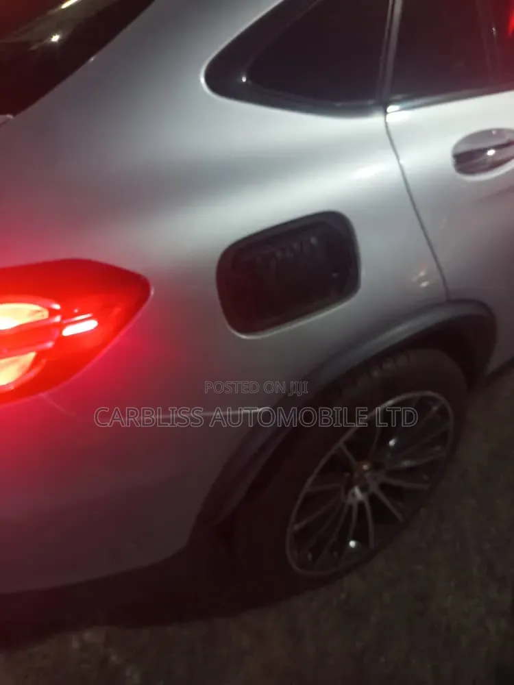 Mercedes-Benz GLC-Class 2018 Silver