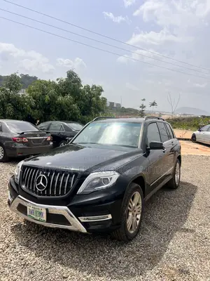 Mercedes-Benz GLK-Class 2014 Black