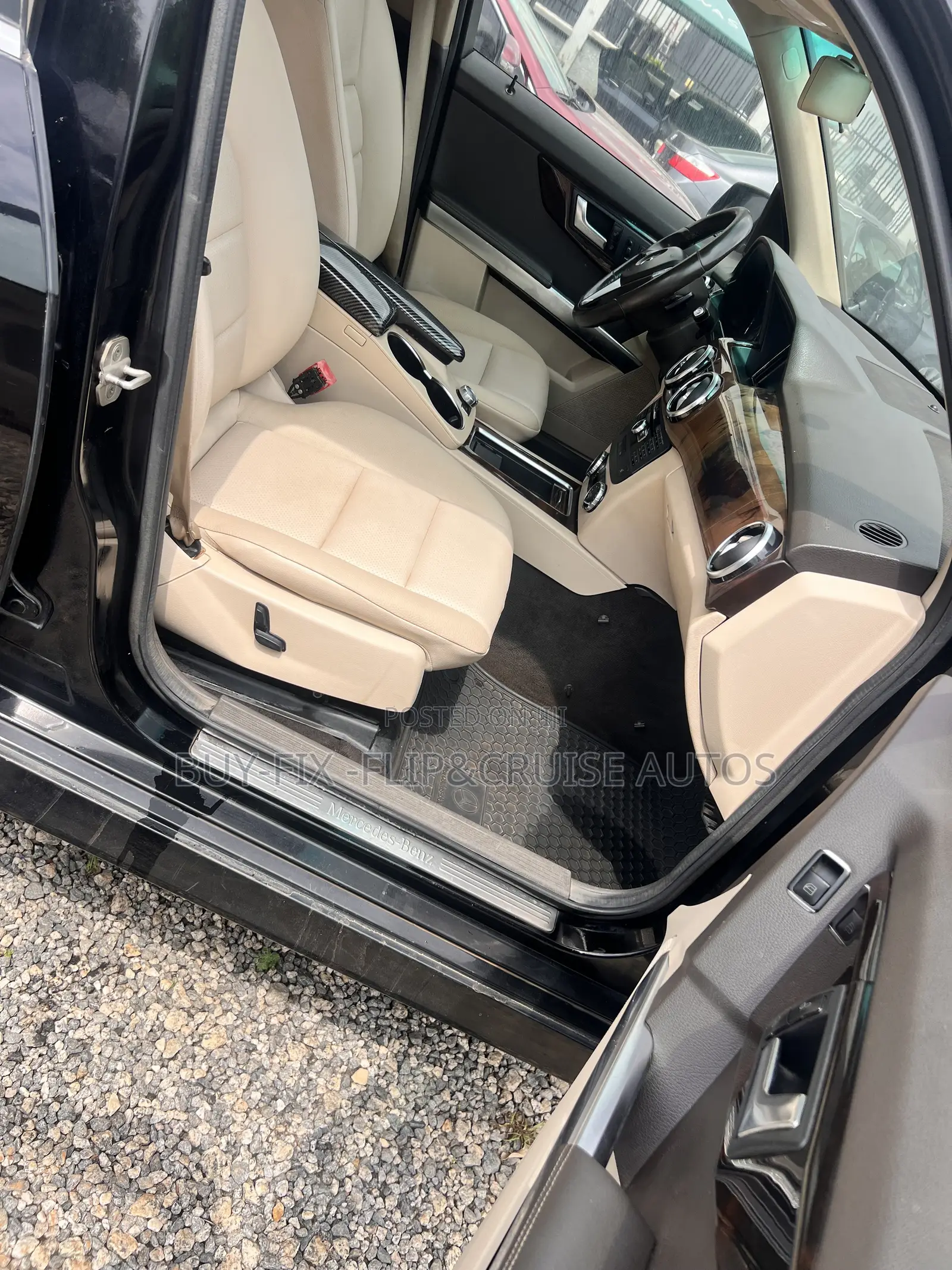 Mercedes-Benz GLK-Class 2014 Black