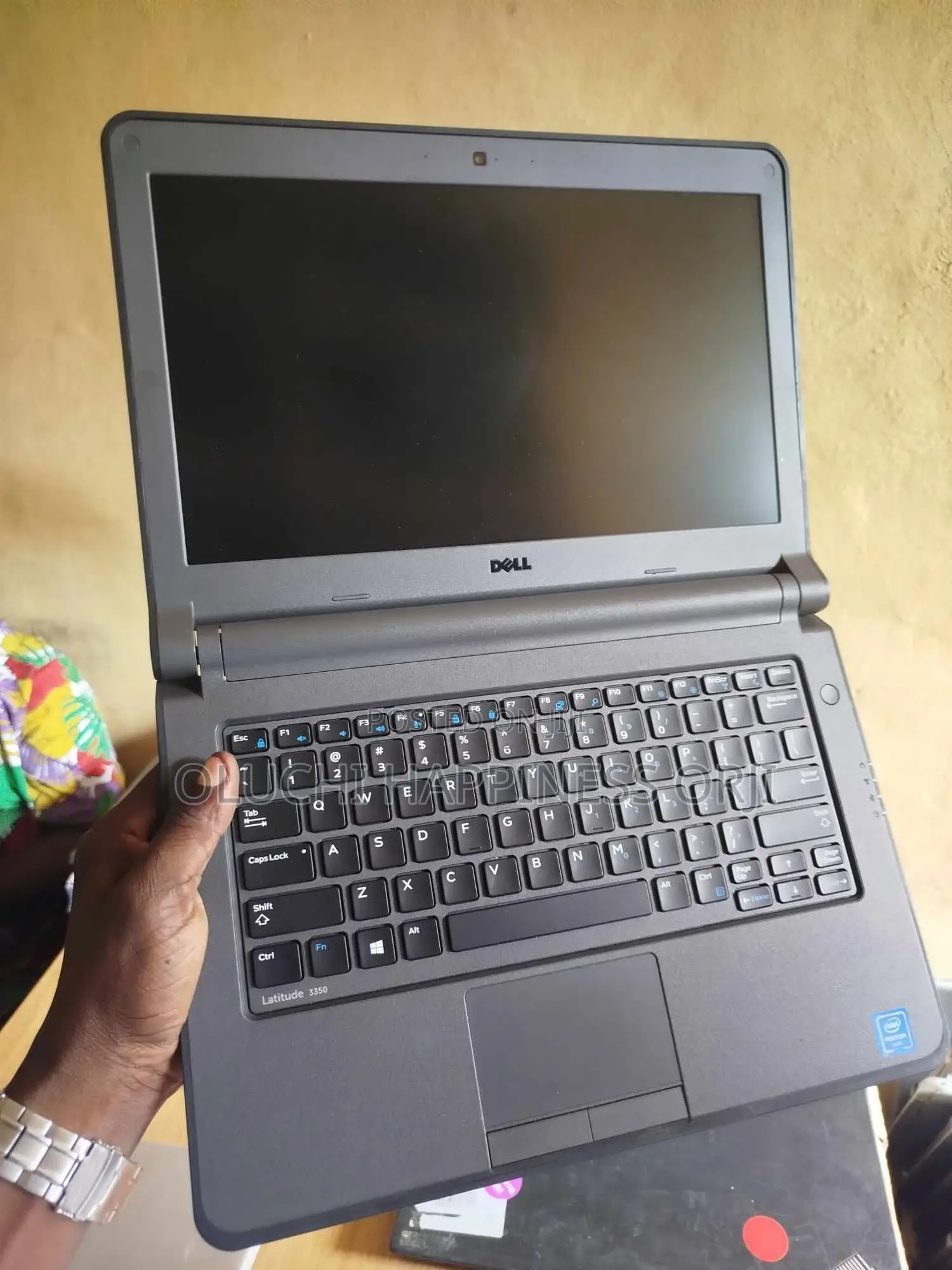 Laptop Dell 4GB HDD 320GB