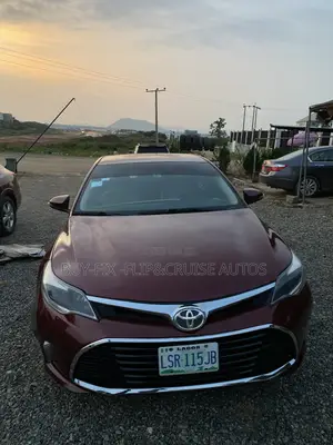 Toyota Avalon XLE FWDSedan (3.6L 6cyl 6A) 2016 Burgundy