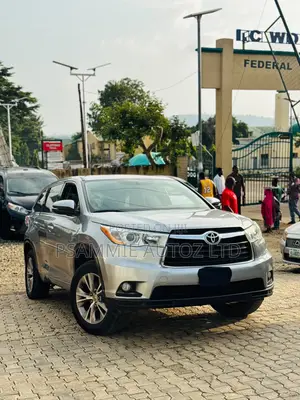 Toyota Highlander 2015 Silver