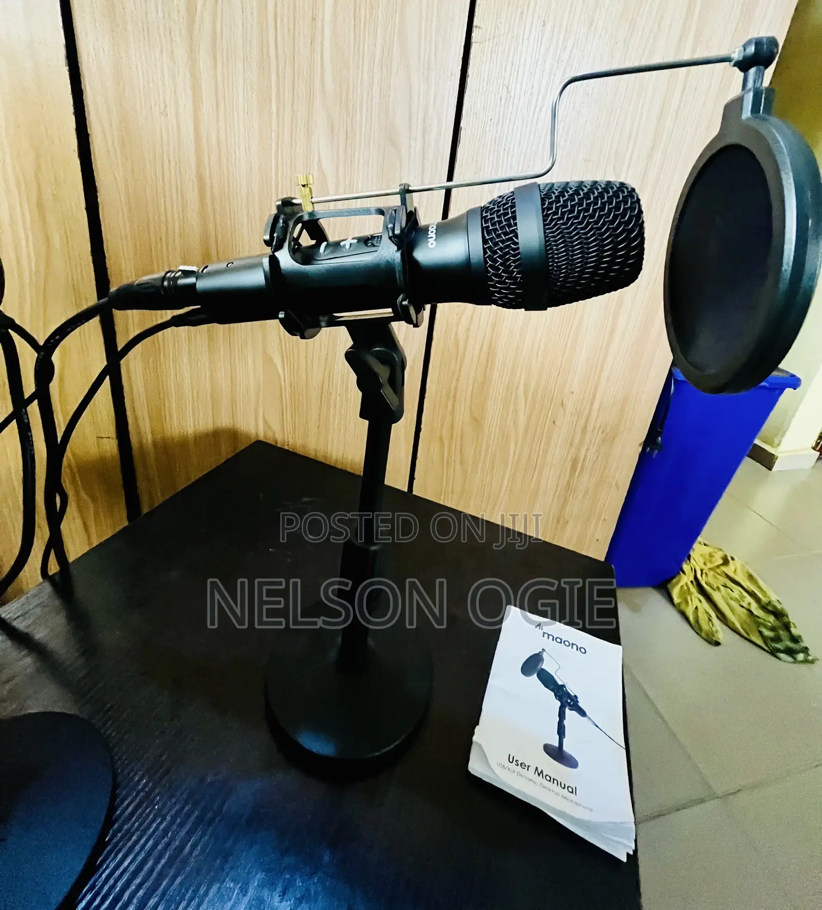 Microphone